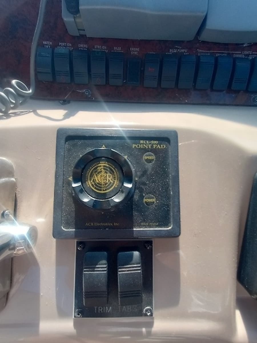 2001 Sea Ray 410 Sundancer - Photo 15