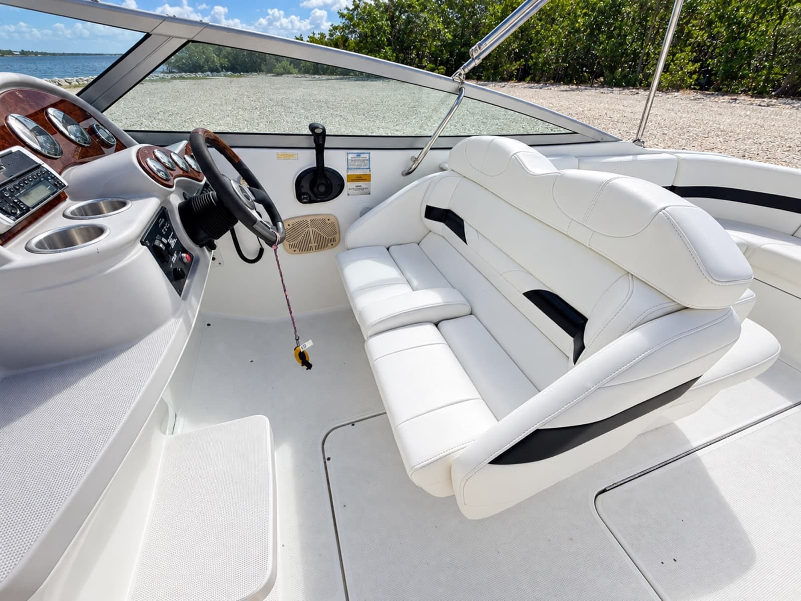2005 Formula 260 Sun Sport - Photo 16
