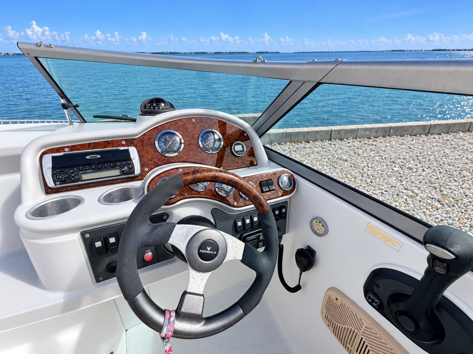 2005 Formula 260 Sun Sport - Photo 29