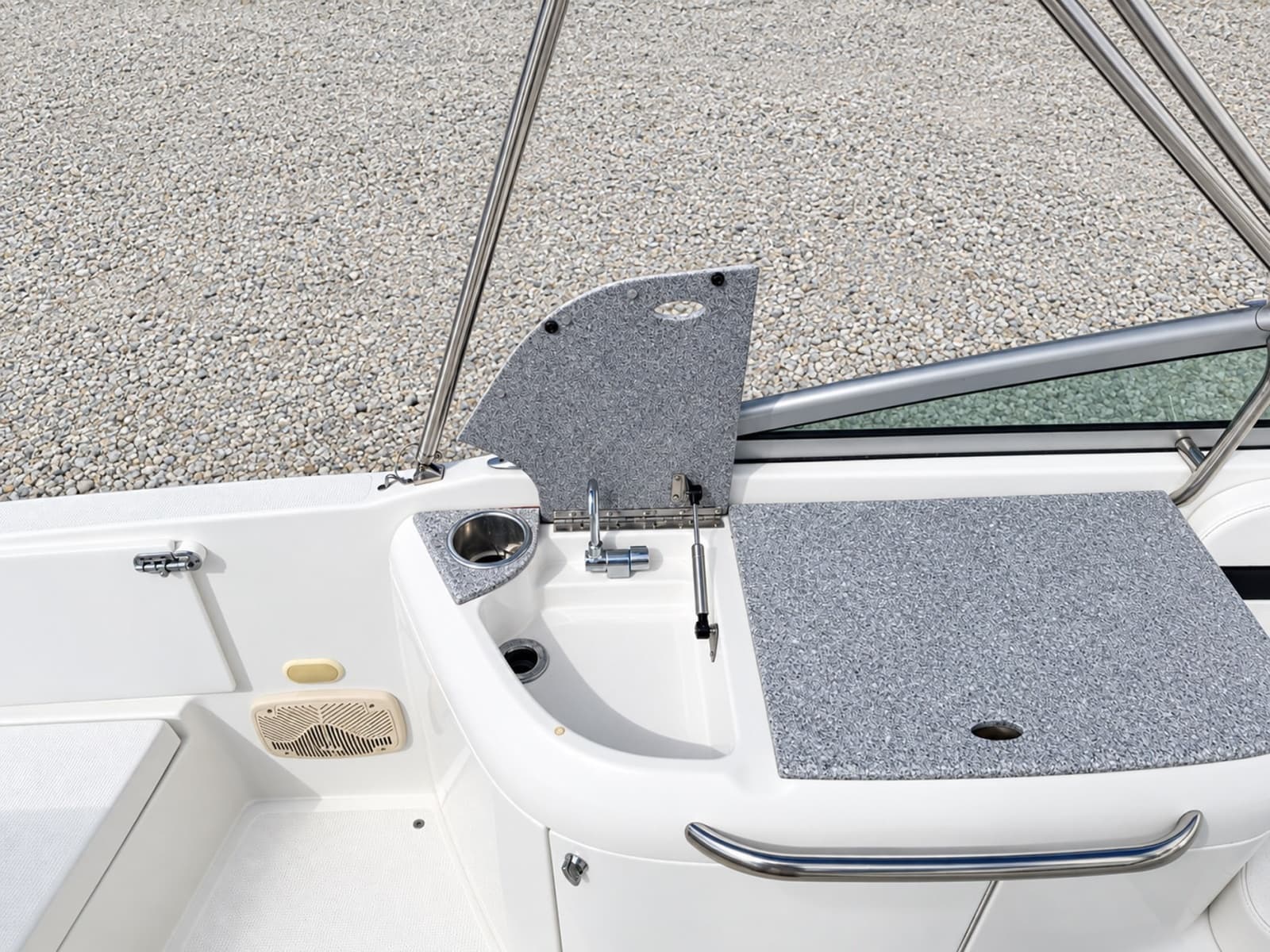 2005 Formula 260 Sun Sport - Photo 21