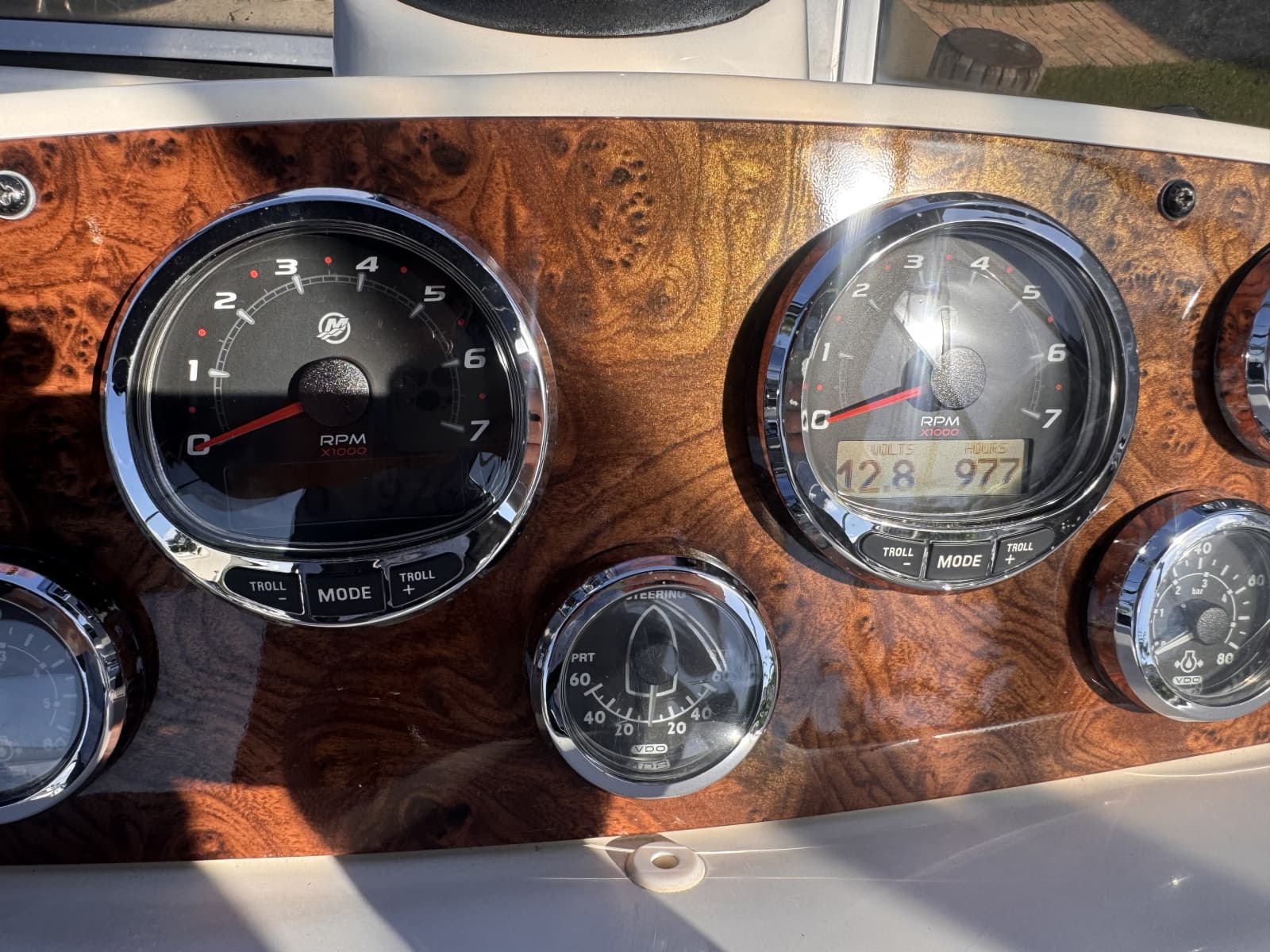 2008 Meridian 341 Sedan - Photo 25
