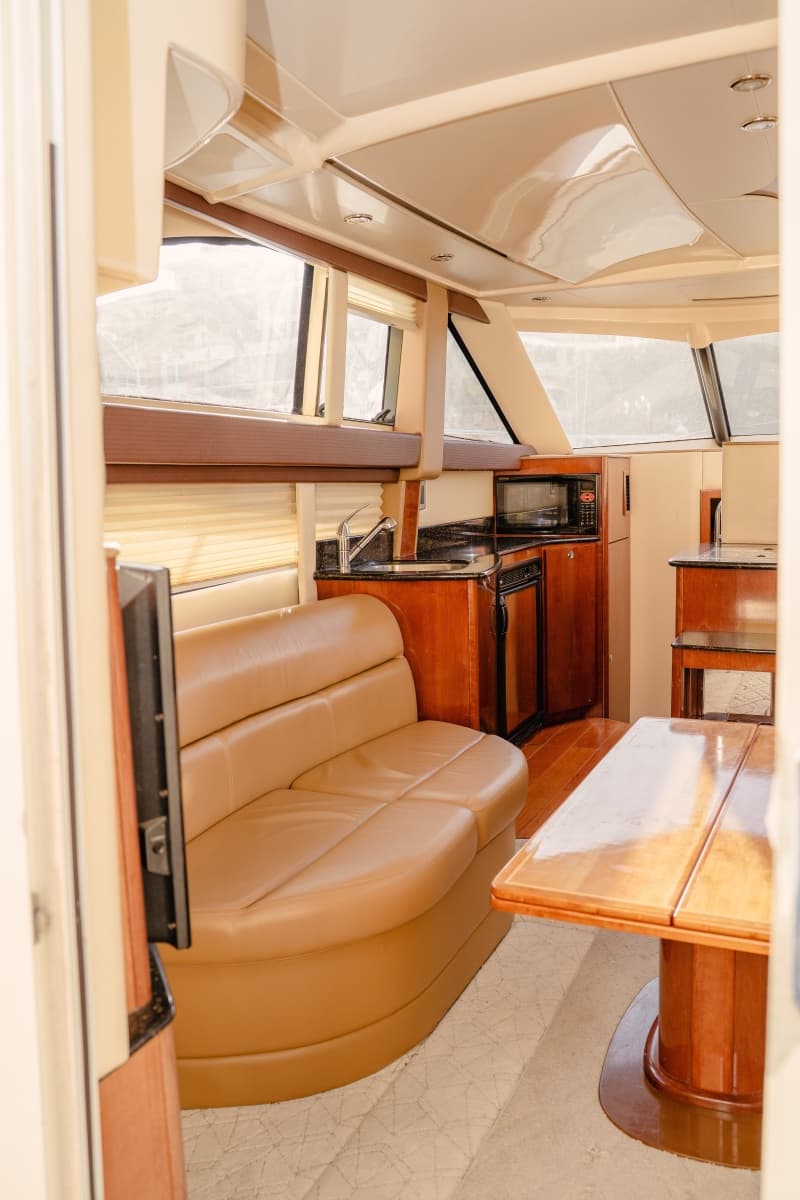 2008 Meridian 341 Sedan - Photo 8