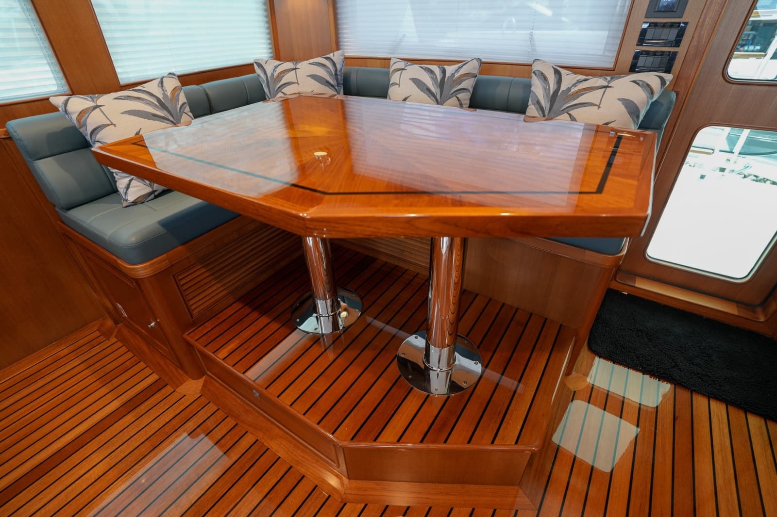 2025 Marlow Explorer 70E MkII-CB - Photo 105