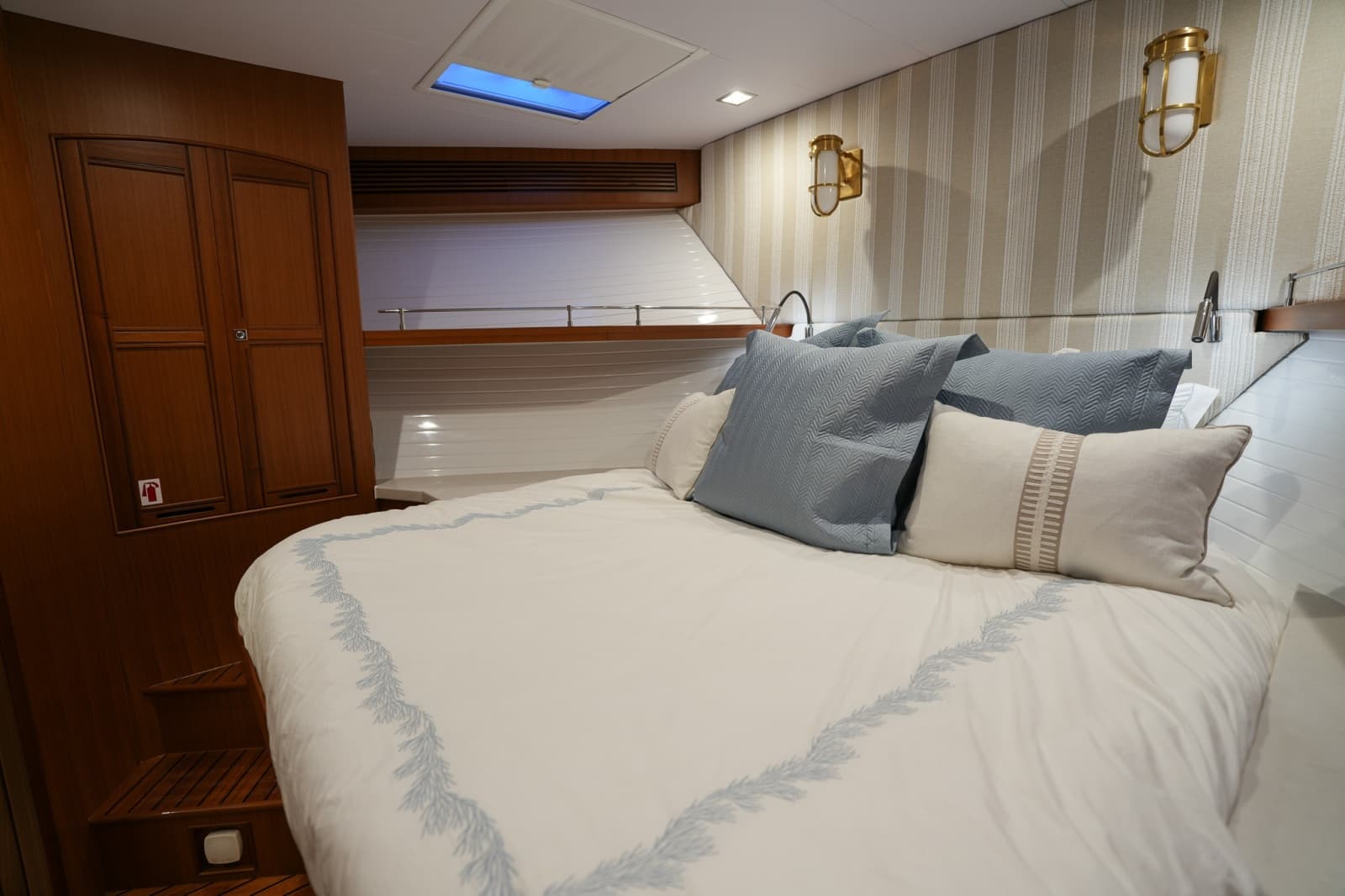 2025 Marlow Explorer 70E MkII-CB - Photo 72