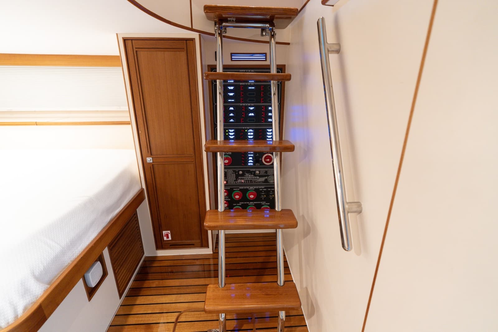2025 Marlow Explorer 70E MkII-CB - Photo 129