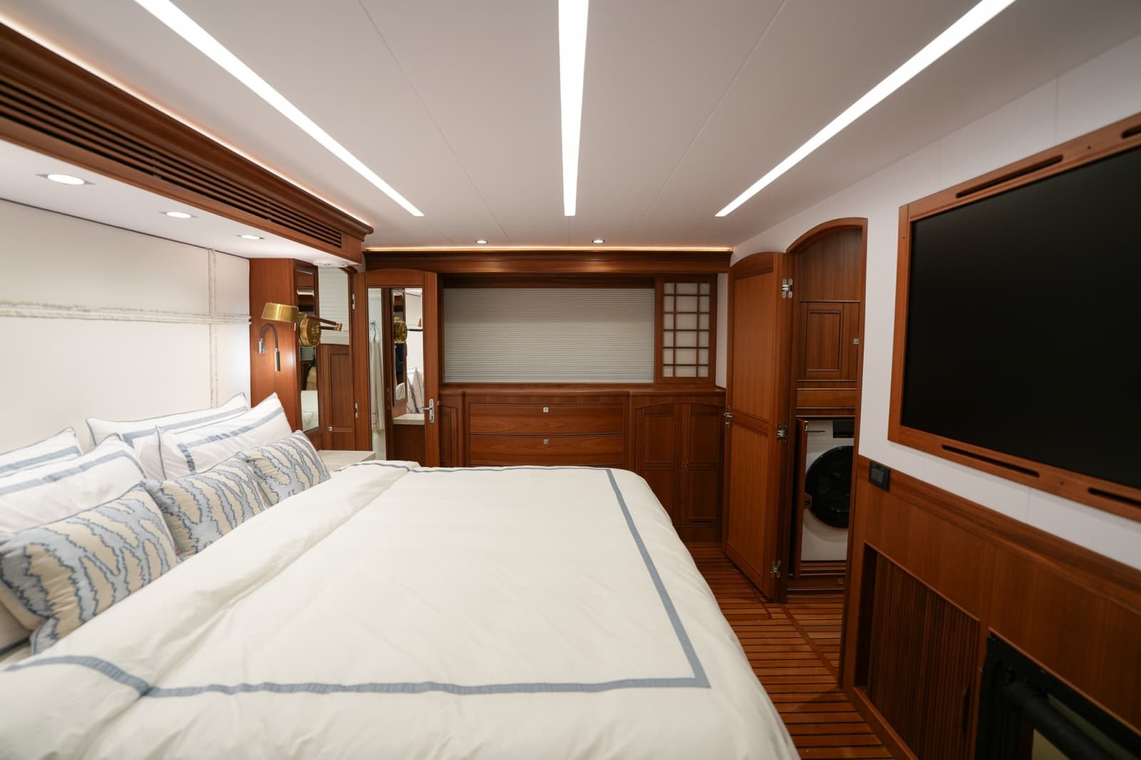 2025 Marlow Explorer 70E MkII-CB - Photo 81