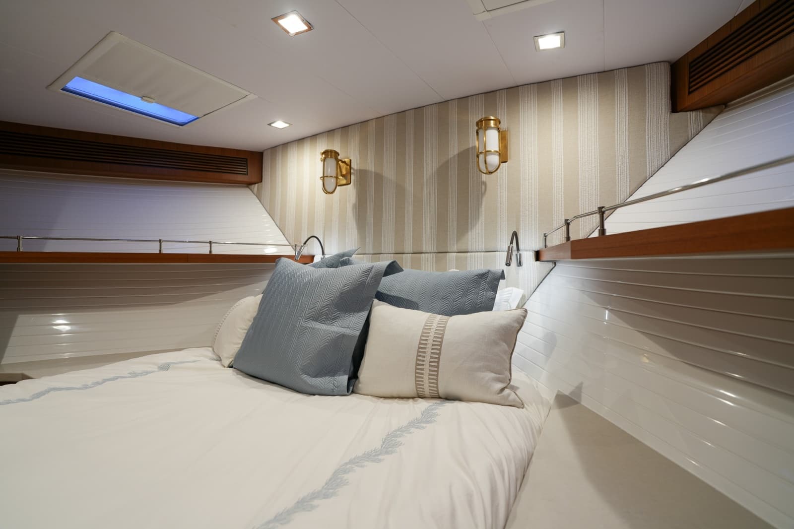 2025 Marlow Explorer 70E MkII-CB - Photo 70