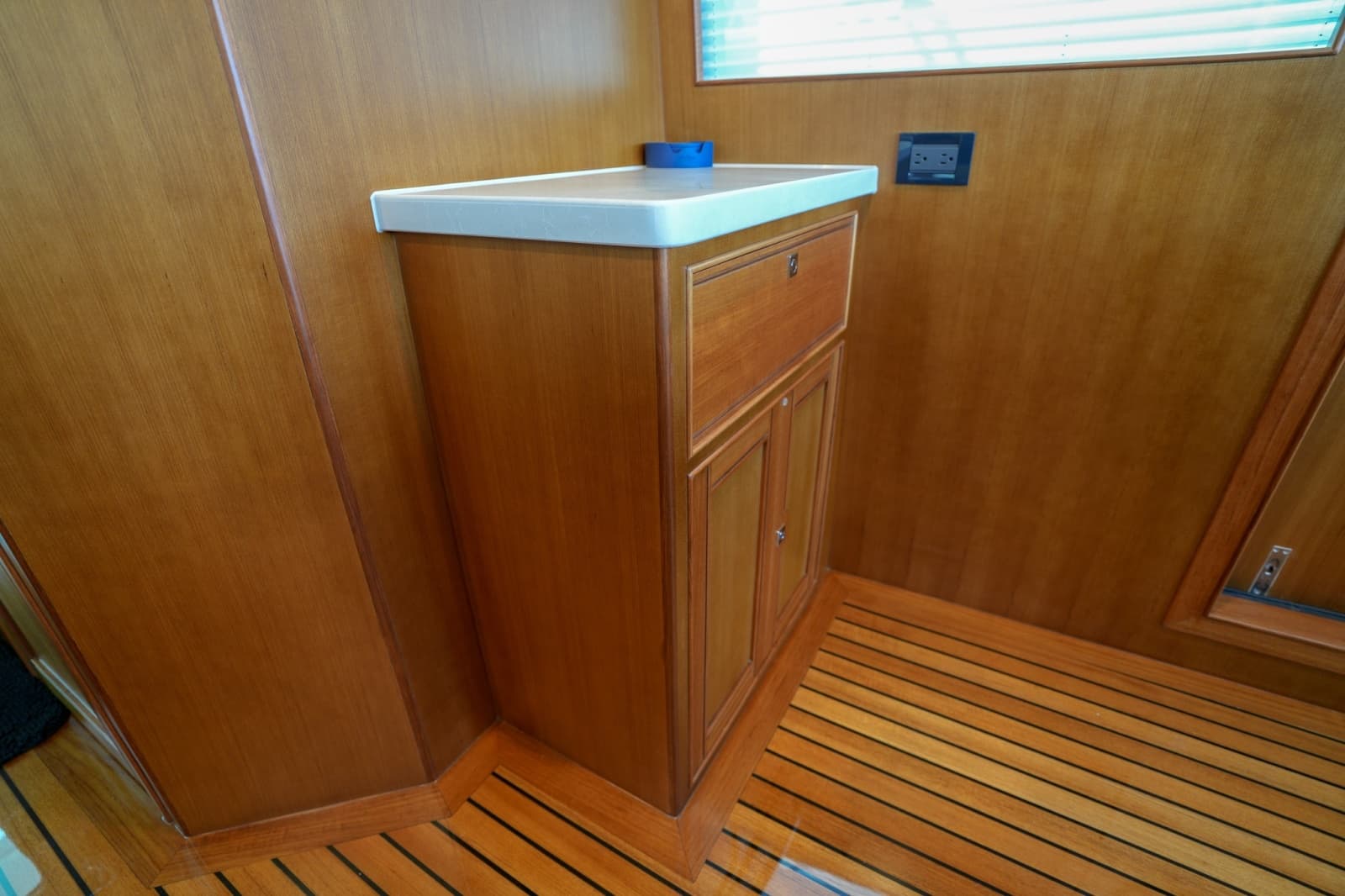 2025 Marlow Explorer 70E MkII-CB - Photo 111