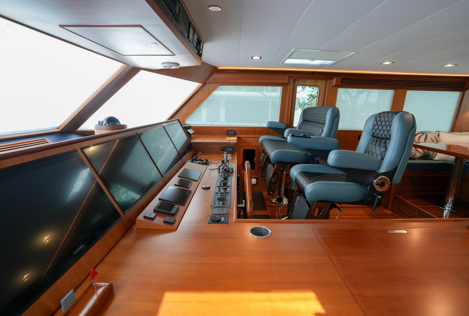 2025 Marlow Explorer 70E MkII-CB - Photo 94