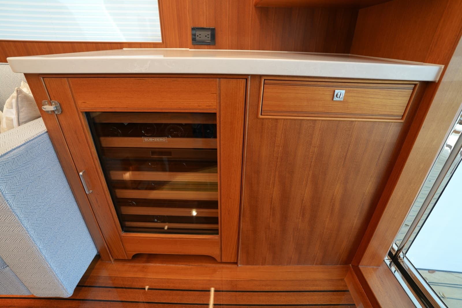 2025 Marlow Explorer 70E MkII-CB - Photo 118
