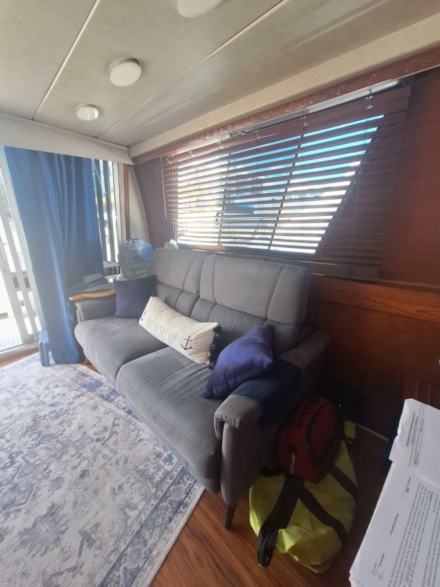 1988 Birchwood 44TS Motor Yacht - Photo 15