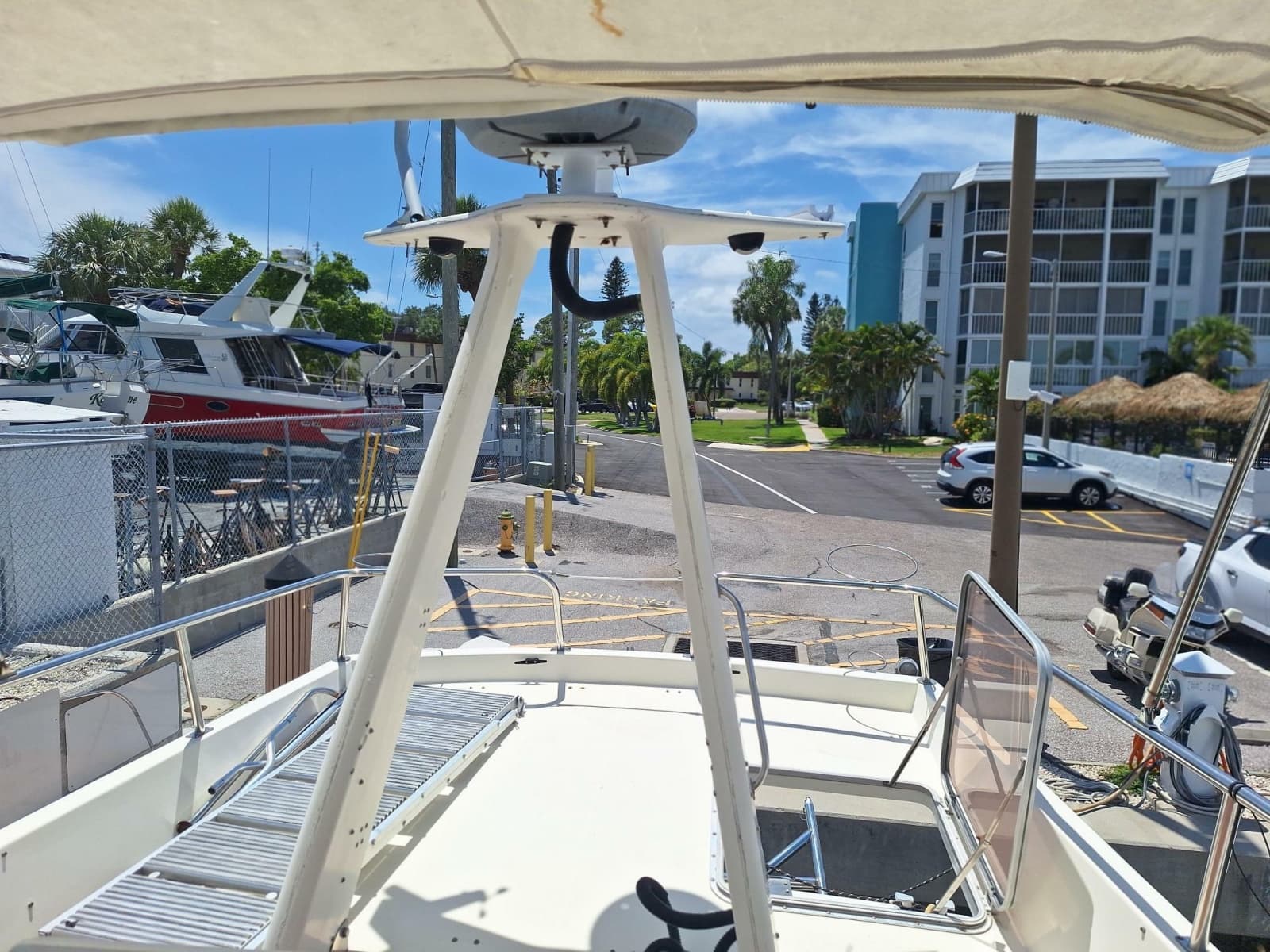 1988 Birchwood 44TS Motor Yacht - Photo 31