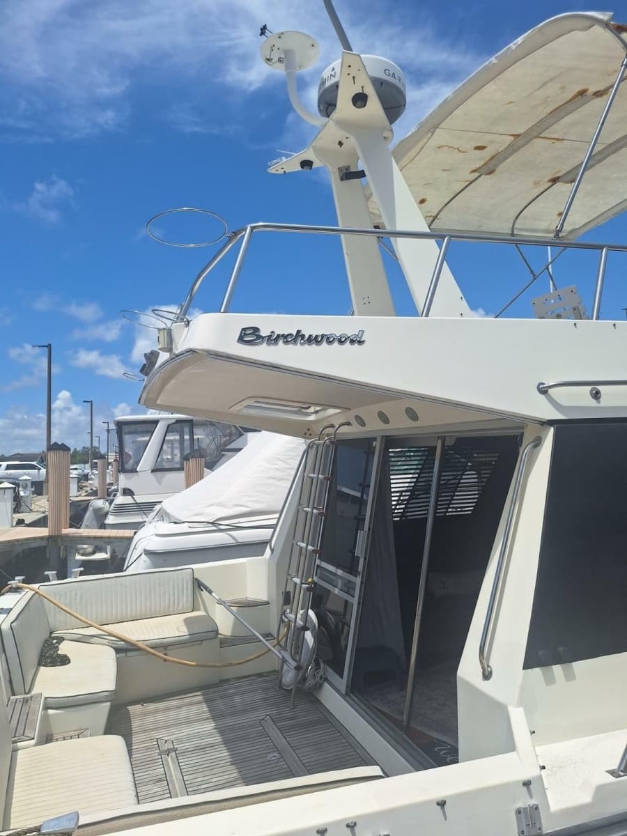 1988 Birchwood 44TS Motor Yacht - Photo 6