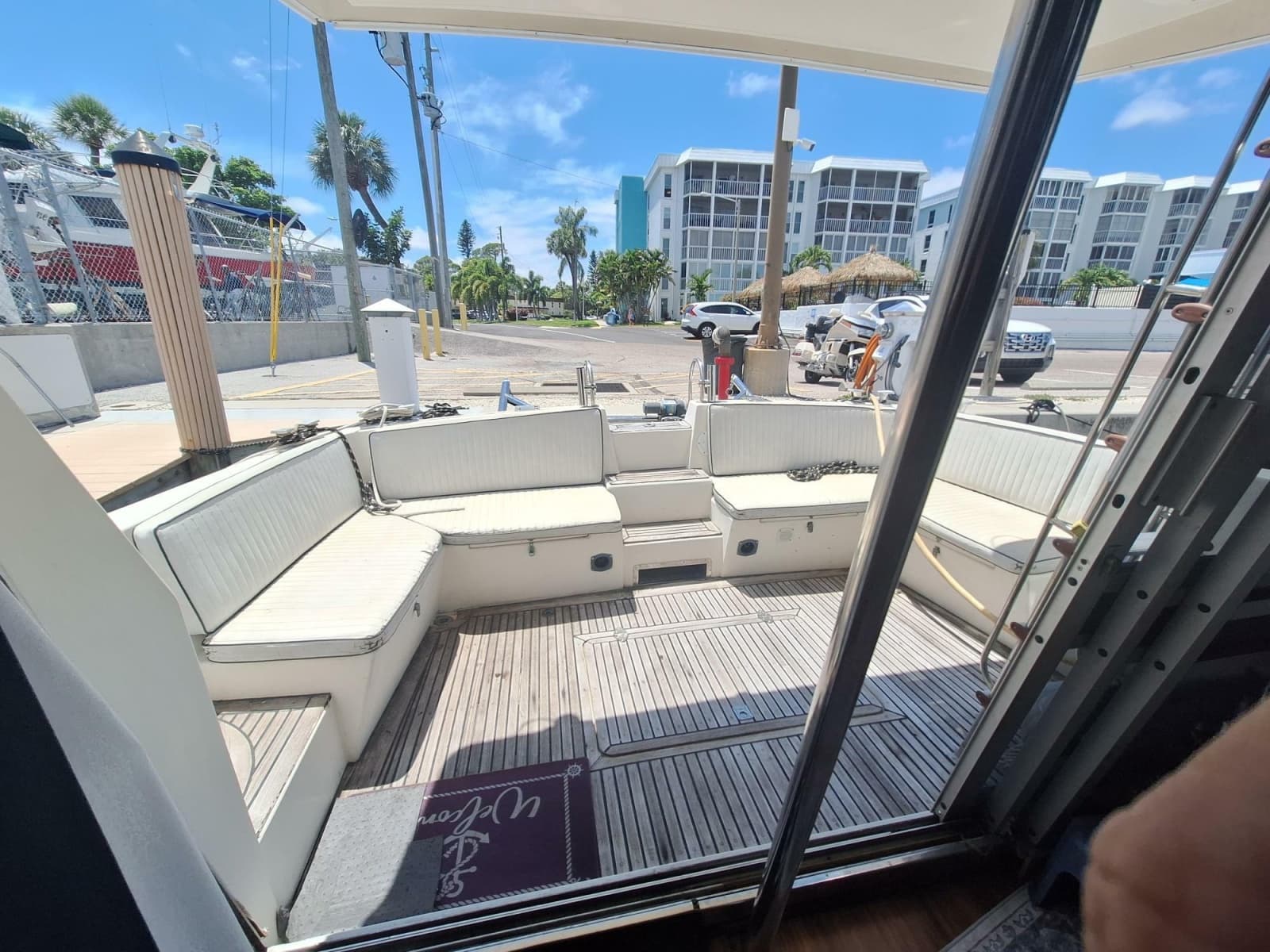 1988 Birchwood 44TS Motor Yacht - Photo 17