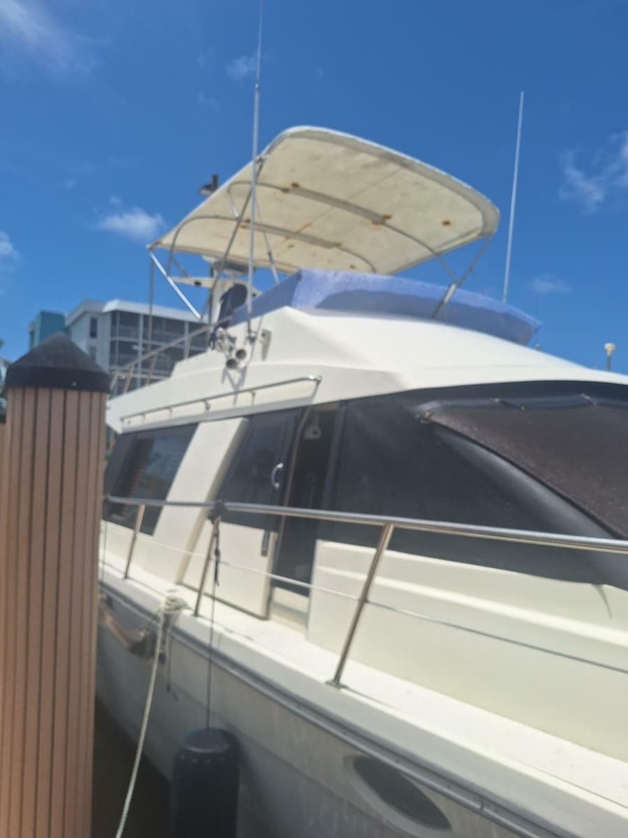1988 Birchwood 44TS Motor Yacht - Photo 9