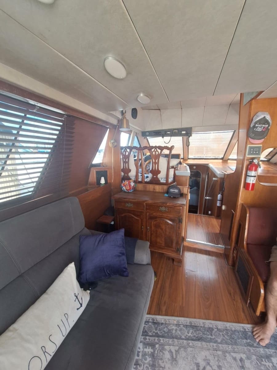 1988 Birchwood 44TS Motor Yacht - Photo 20