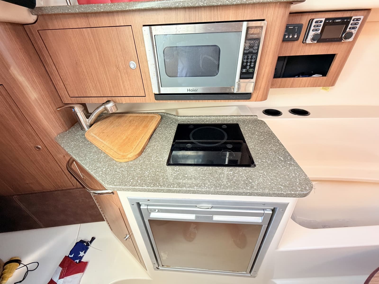 2012 Boston Whaler  - Photo 24