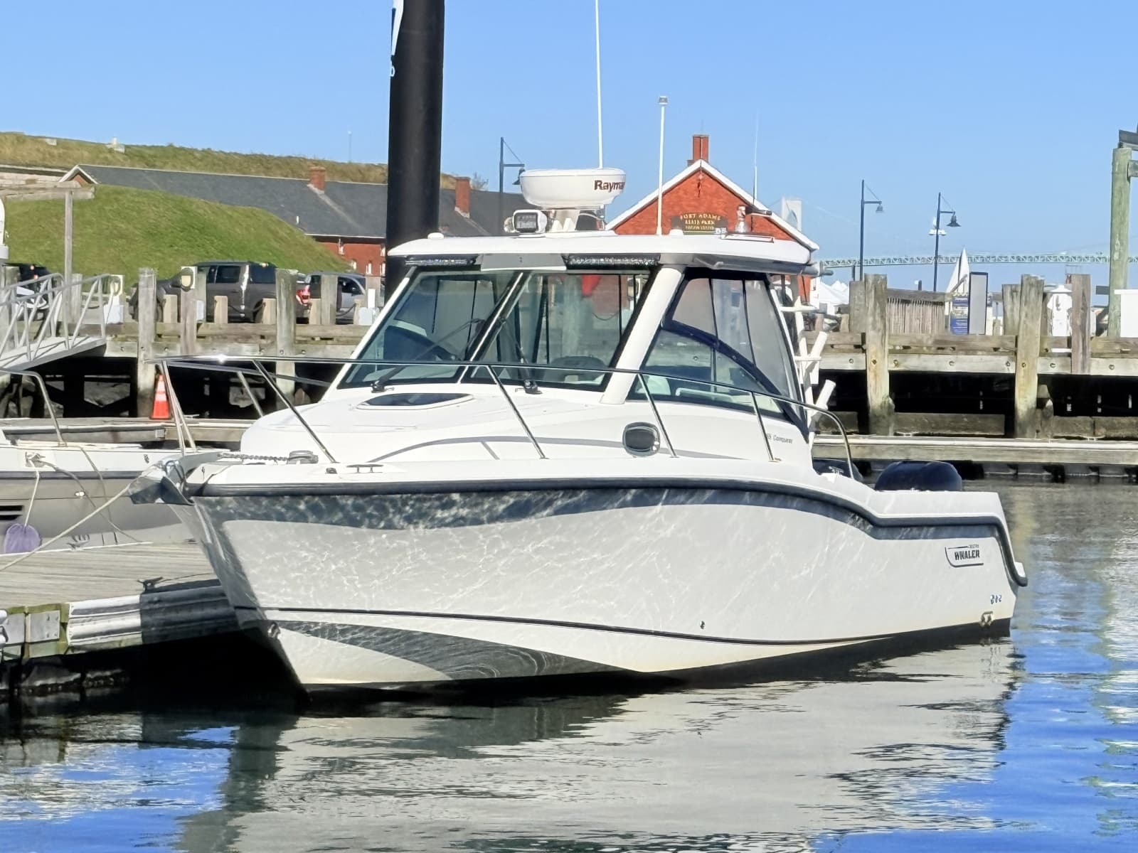 2012 Boston Whaler  - Photo 5