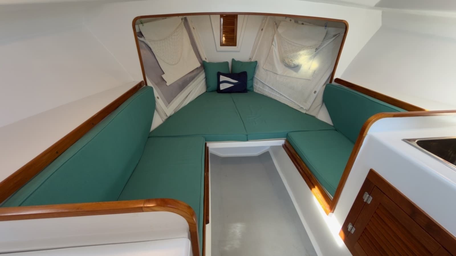 1985 Holland 32 - Photo 27