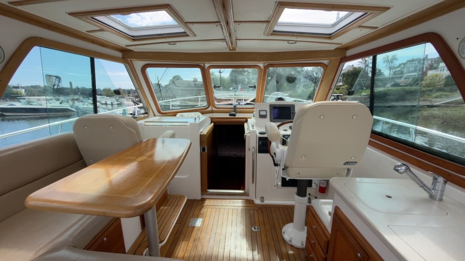 2007 Sabre 34 Express - Photo 6