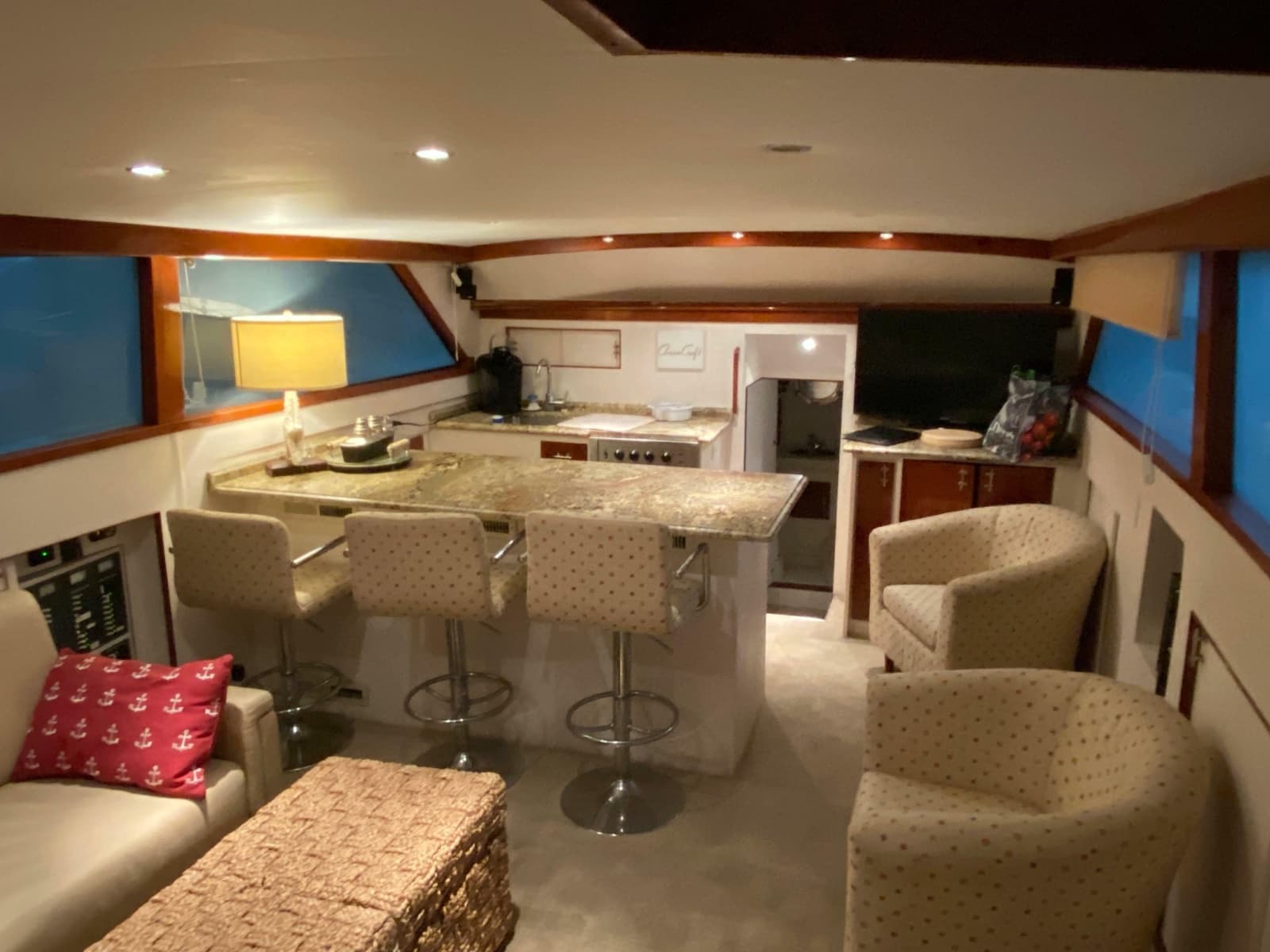 1973 Chris-Craft 47 Commander - Photo 2