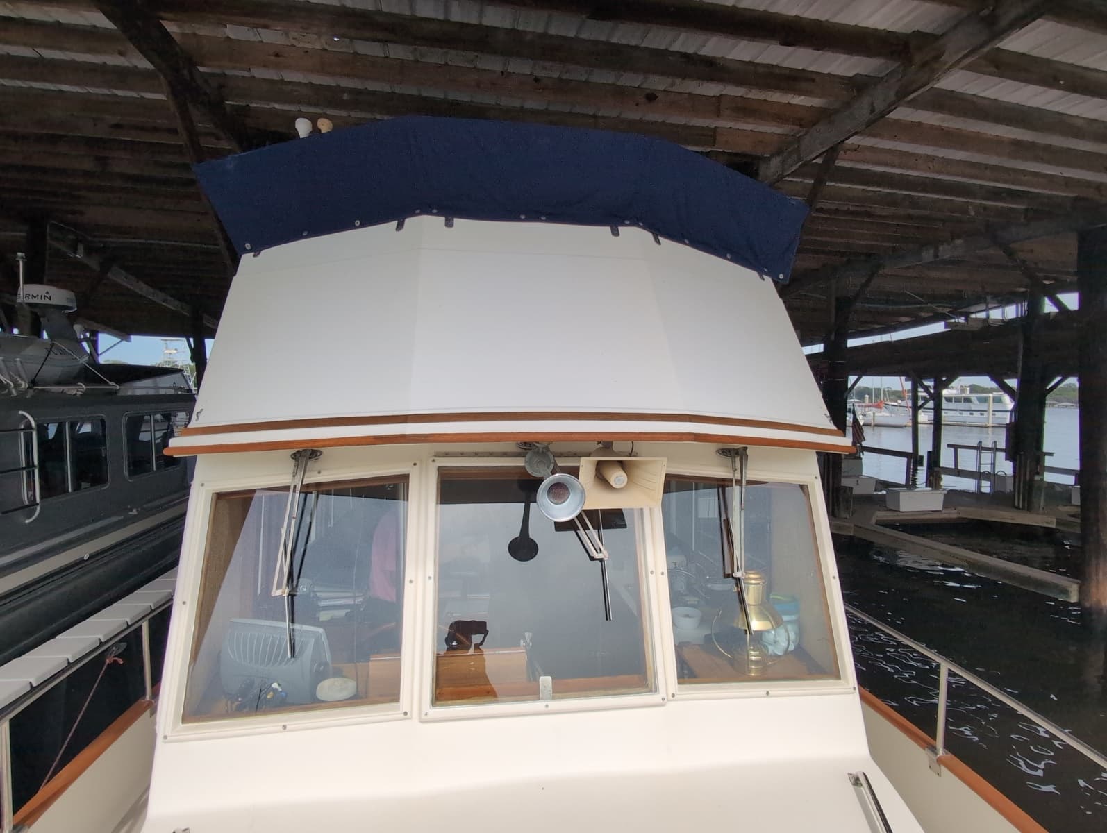 1990 Grand Banks 36 Classic - Photo 23