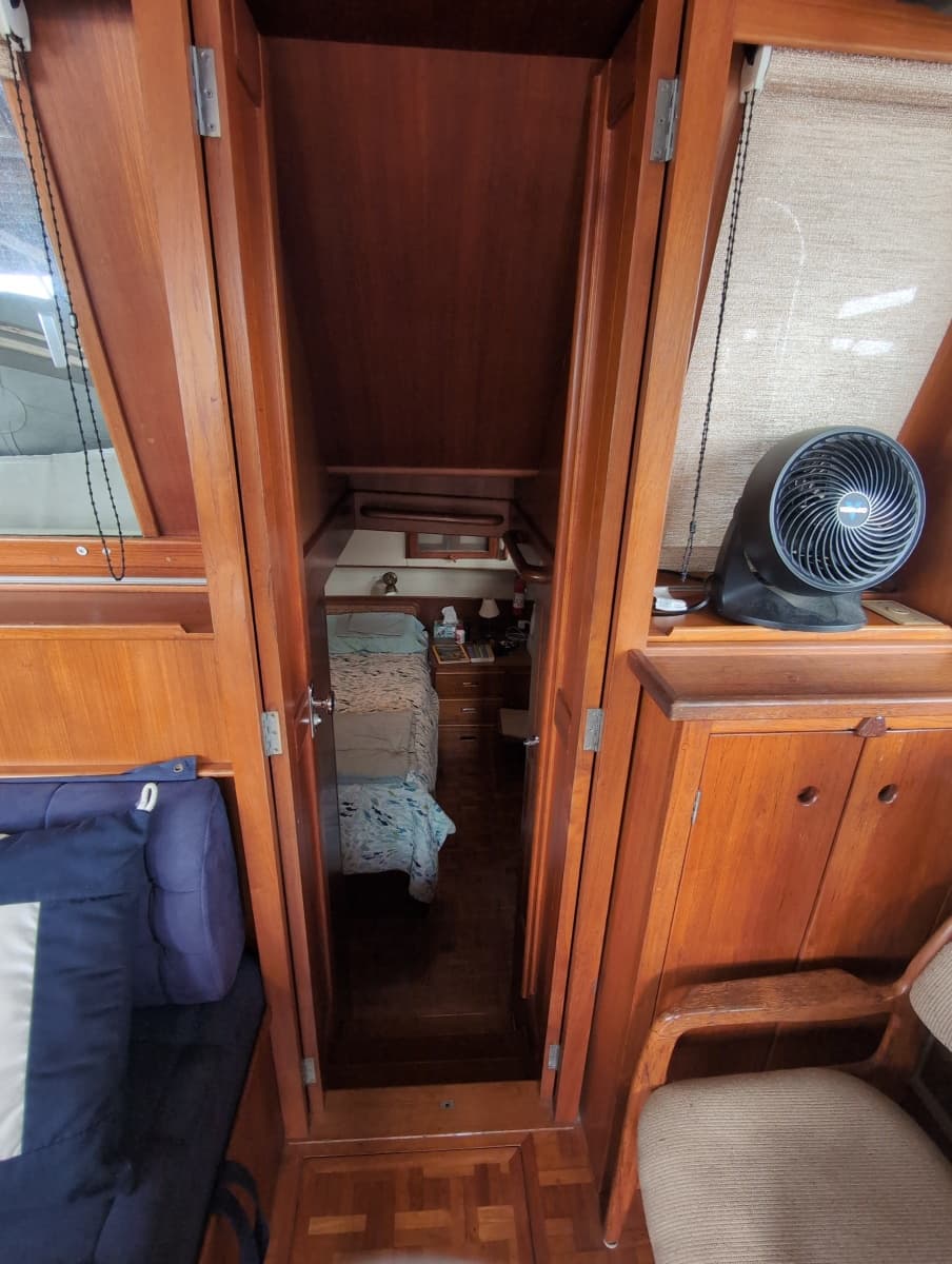 1990 Grand Banks 36 Classic - Photo 33
