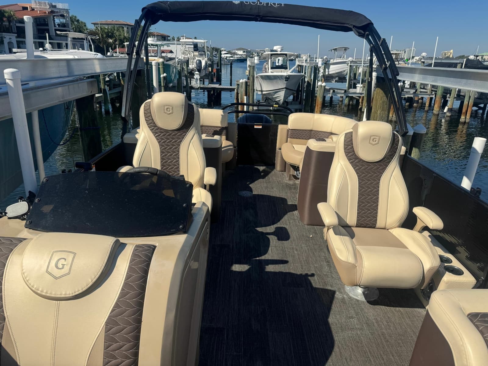 2022 Godfrey Monaco 255 SB - Photo 11