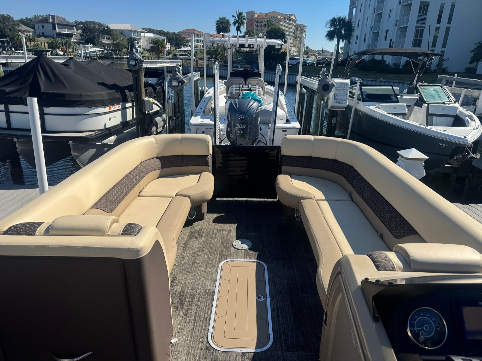 2022 Godfrey Monaco 255 SB - Photo 10