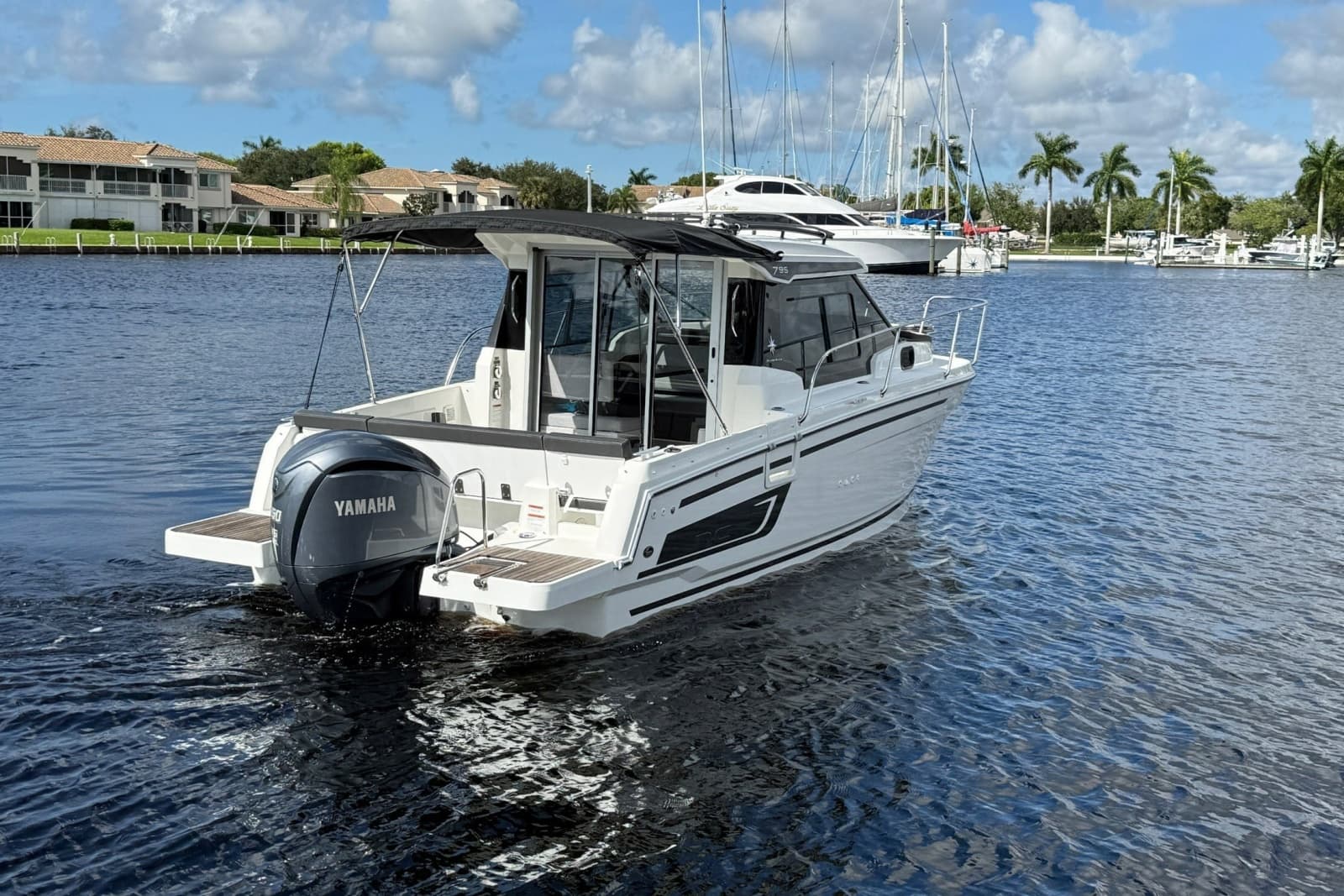 2022 Jeanneau NC 795 Series 2 - Photo 4