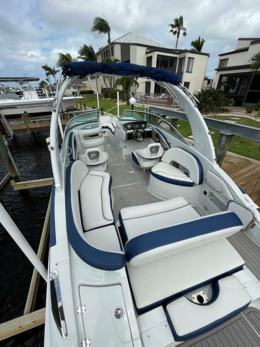 2021 Crownline 270 XSS - Photo 10