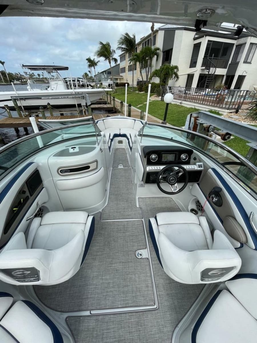 2021 Crownline 270 XSS - Photo 13