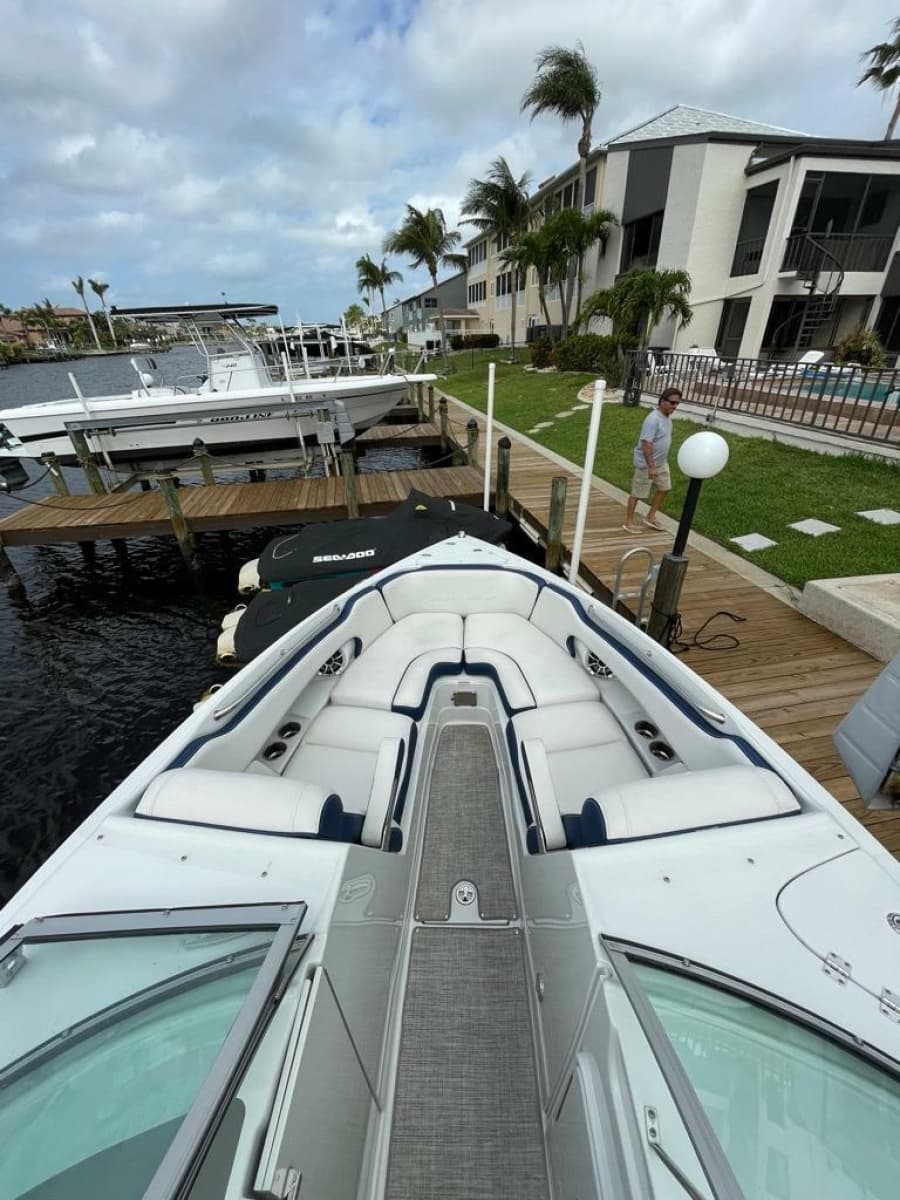 2021 Crownline 270 XSS - Photo 7