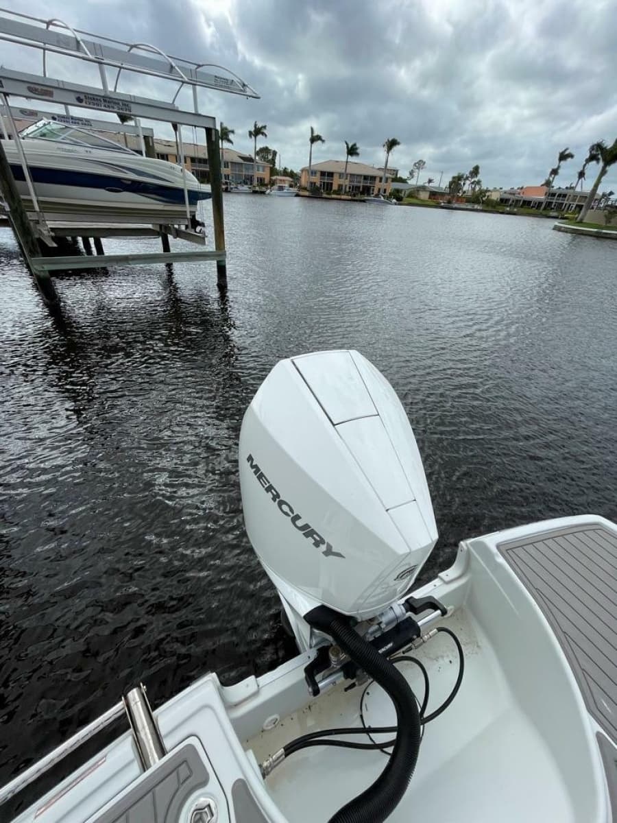 2021 Crownline 270 XSS - Photo 20