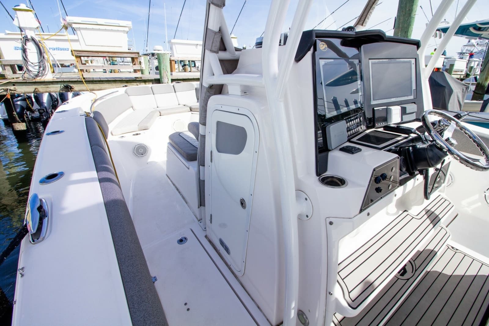 2019 Sea Fox 328 Commander - Photo 13
