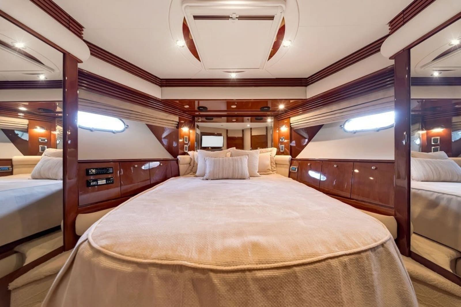 2007 Marquis 65 - Photo 52