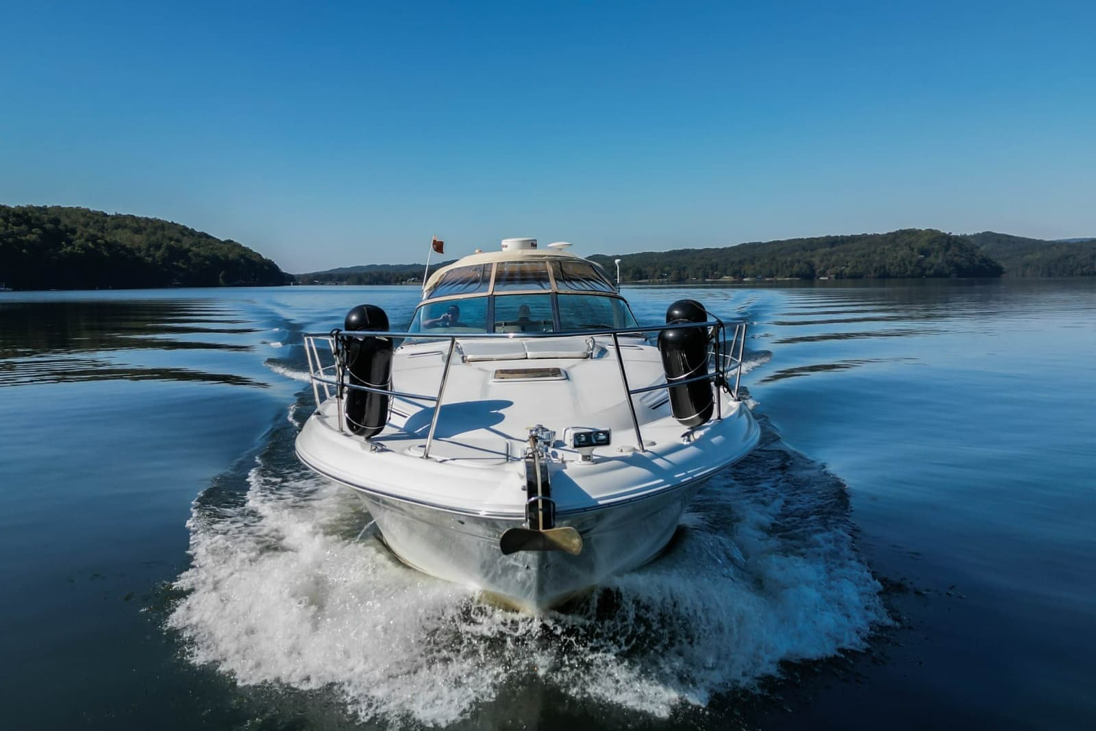 2003 Sea Ray 410 Sundancer - Photo 4