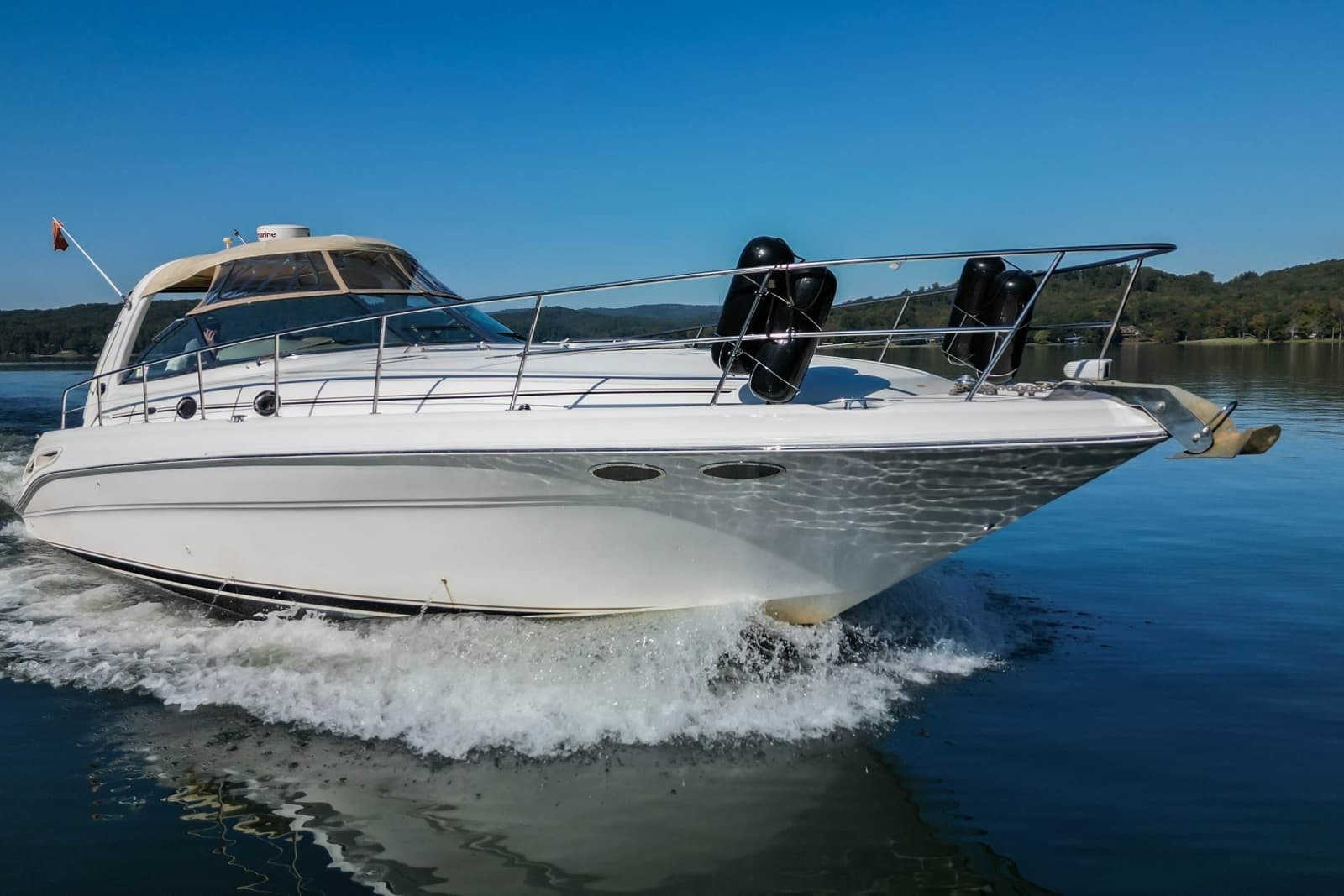 2003 Sea Ray 410 Sundancer - Photo 3