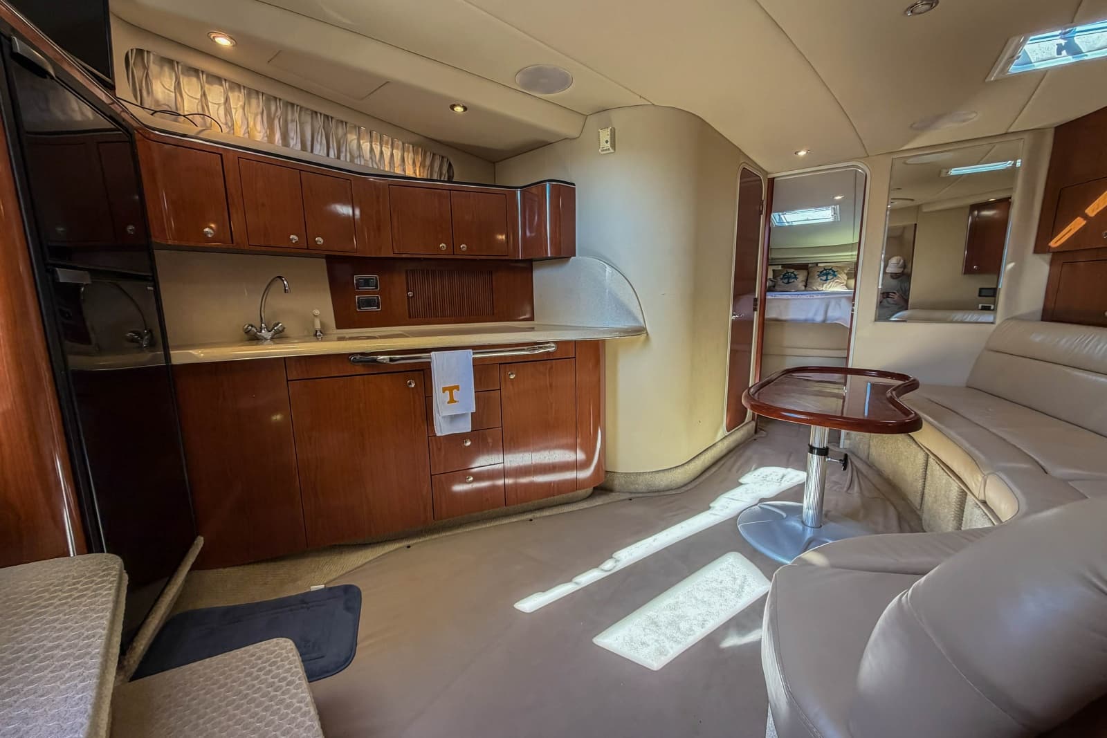 2003 Sea Ray 410 Sundancer - Photo 37