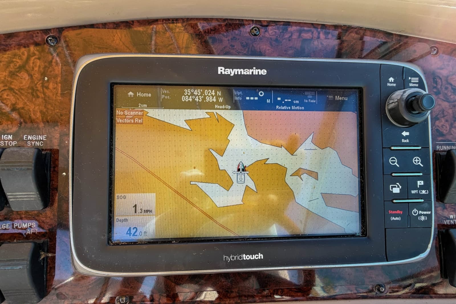 2003 Sea Ray 410 Sundancer - Photo 26
