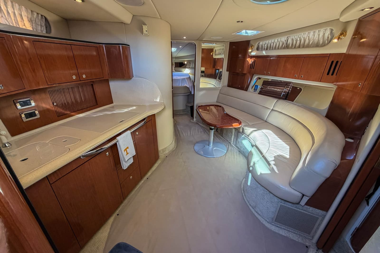 2003 Sea Ray 410 Sundancer - Photo 39
