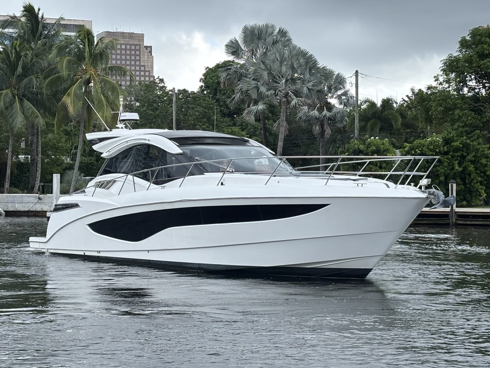 2019 Galeon 485 HTS - Photo 5