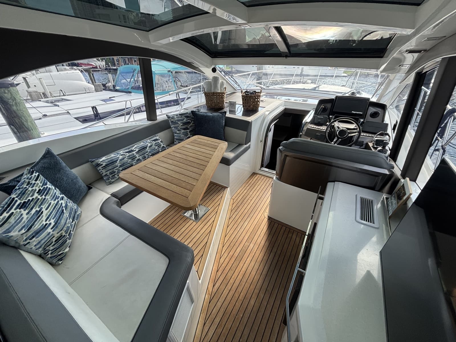 2019 Galeon 485 HTS - Photo 7