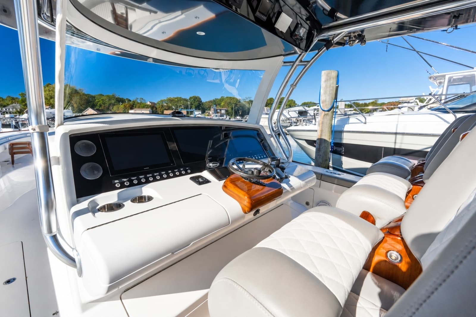 2022 Valhalla Boatworks V-46 - Photo 24