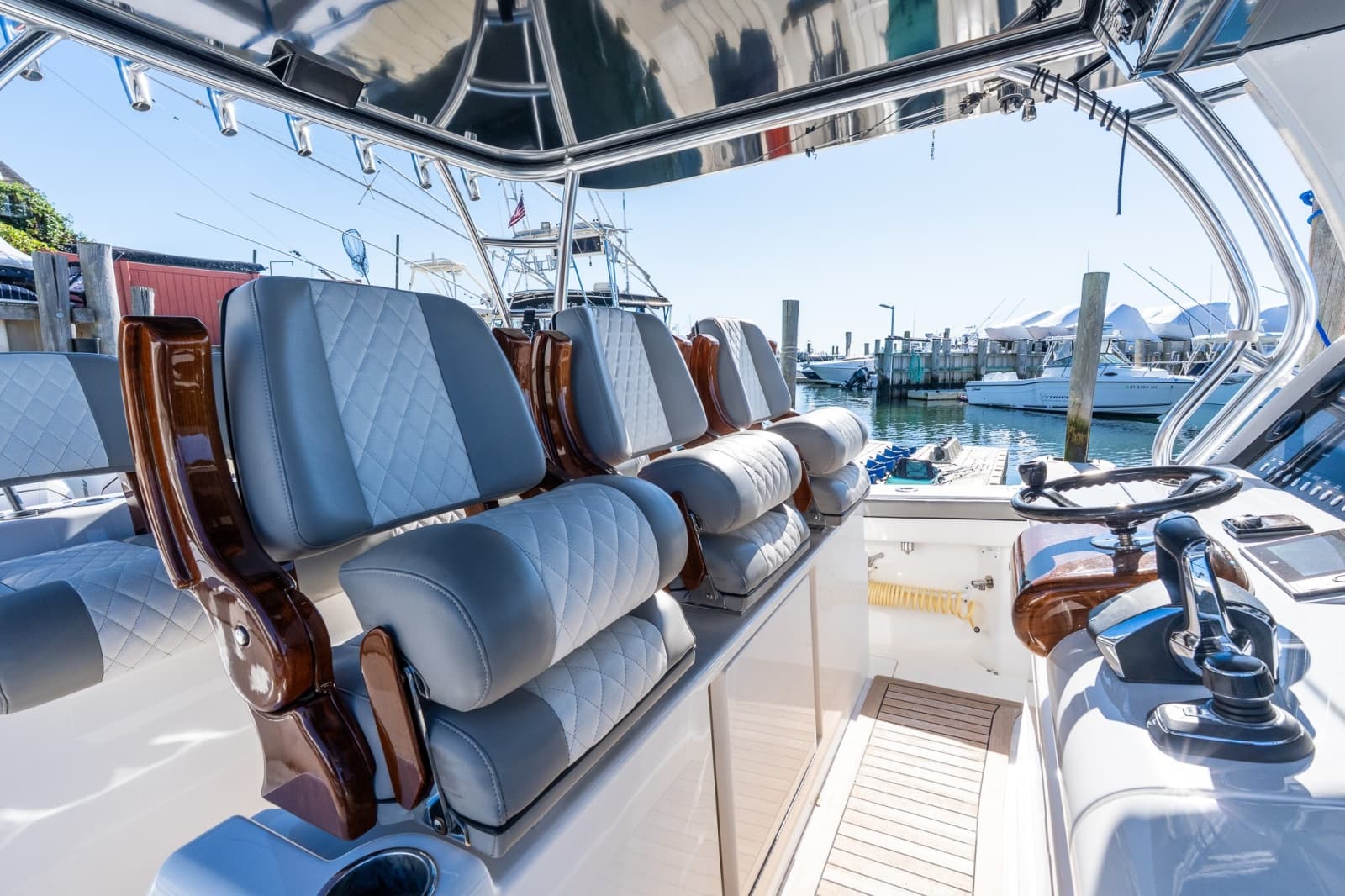 2022 Valhalla Boatworks V-46 - Photo 21