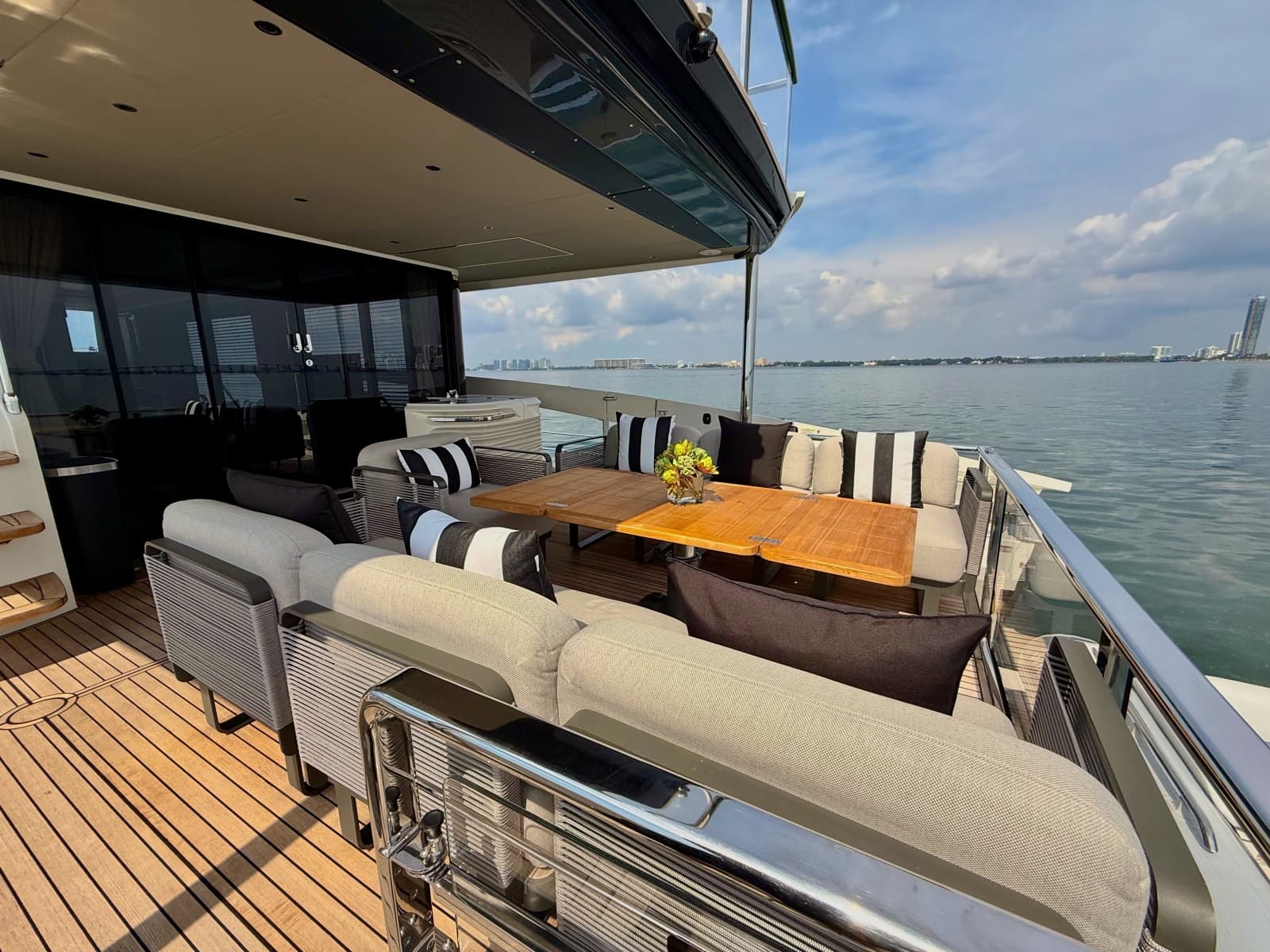 2023 Absolute Navetta - Photo 15