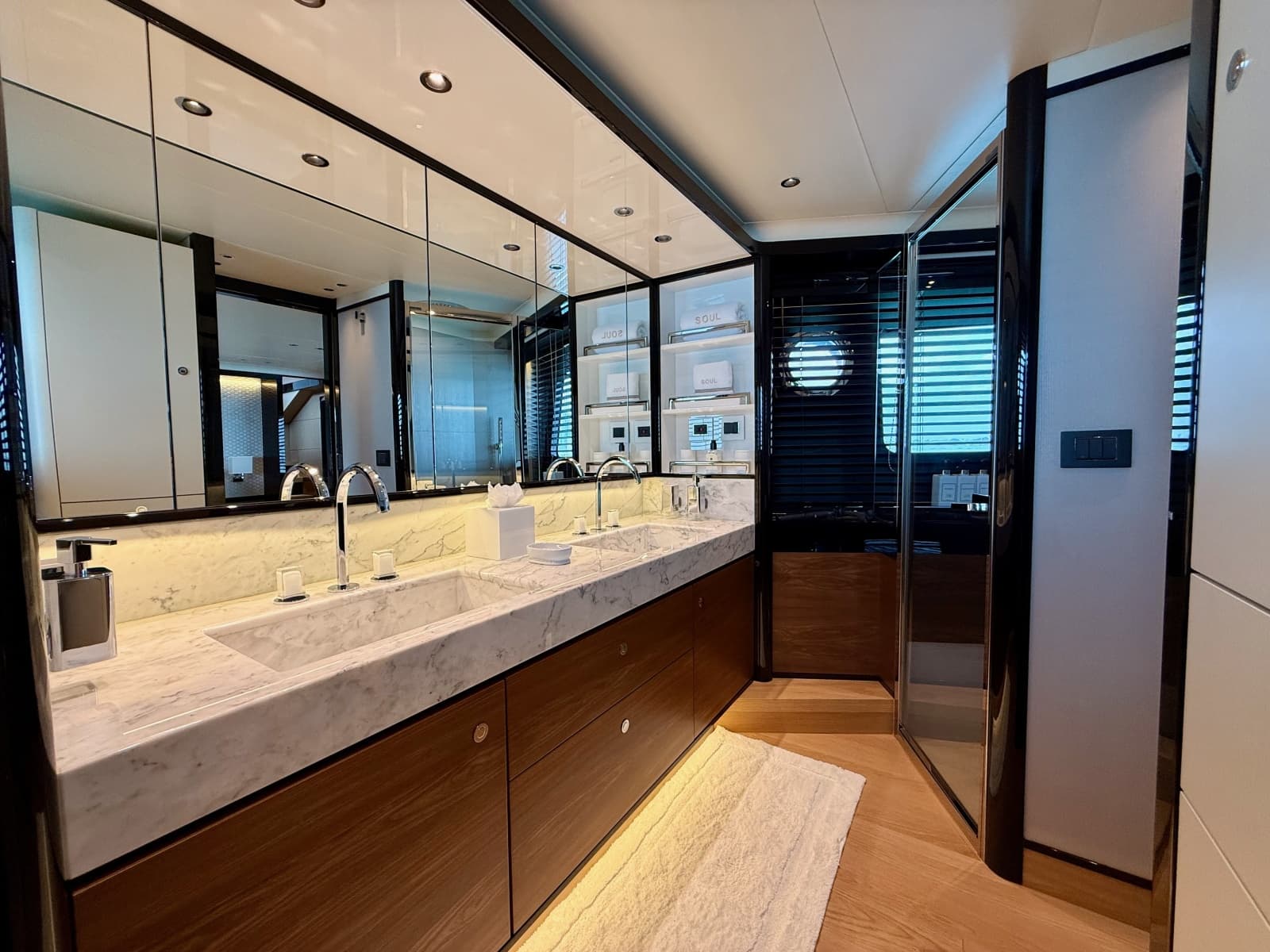 2023 Absolute Navetta - Photo 24