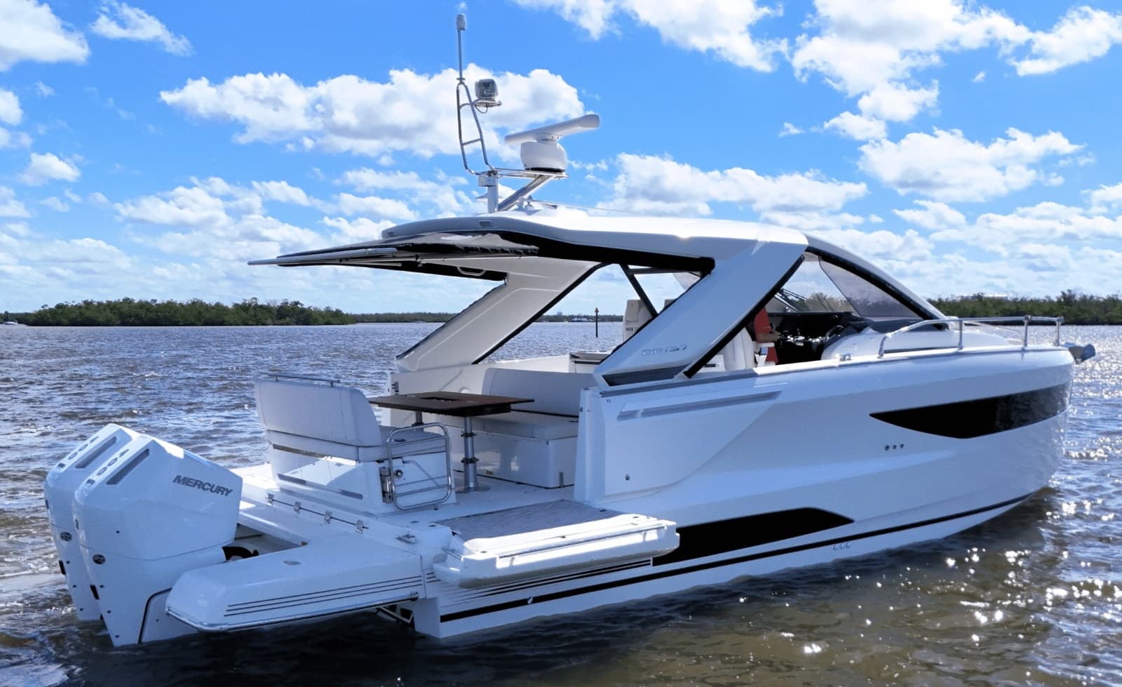 2025 Jeanneau DB37 - Photo 9
