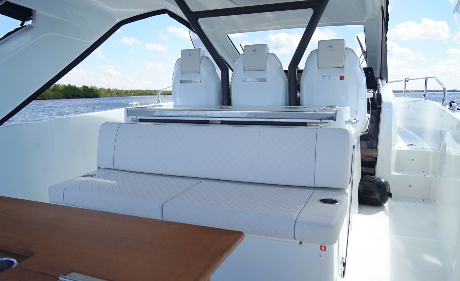 2025 Jeanneau DB37 - Photo 21