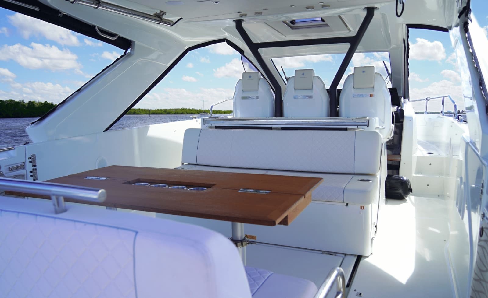2025 Jeanneau DB37 - Photo 20